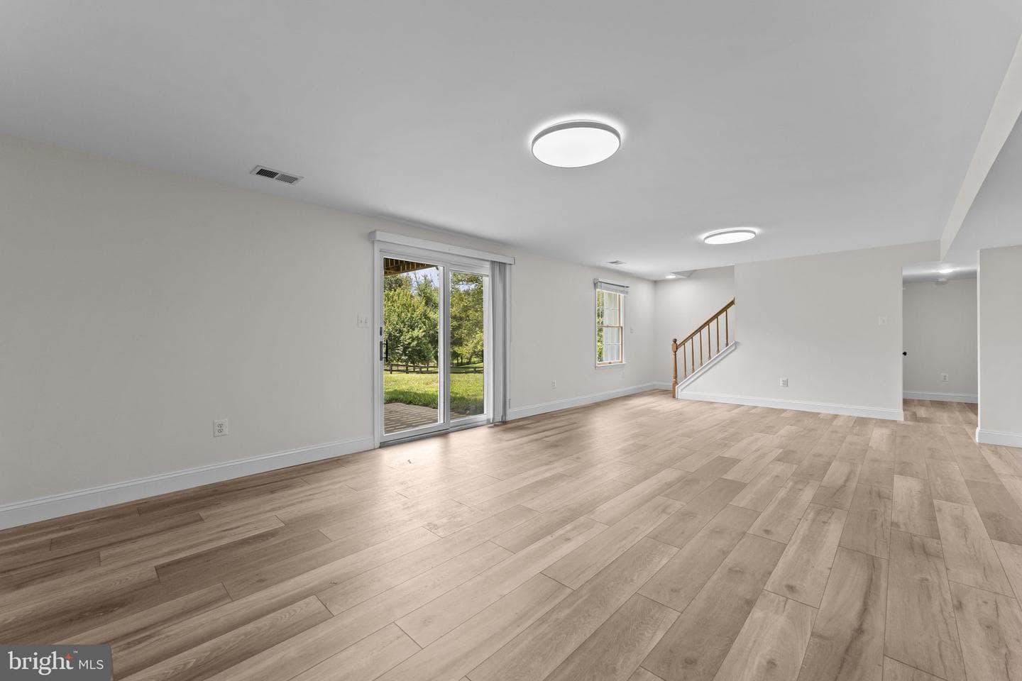 36983 Philomont Road photo 56