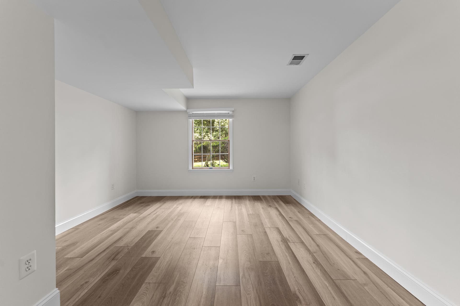 36983 Philomont Road photo 63