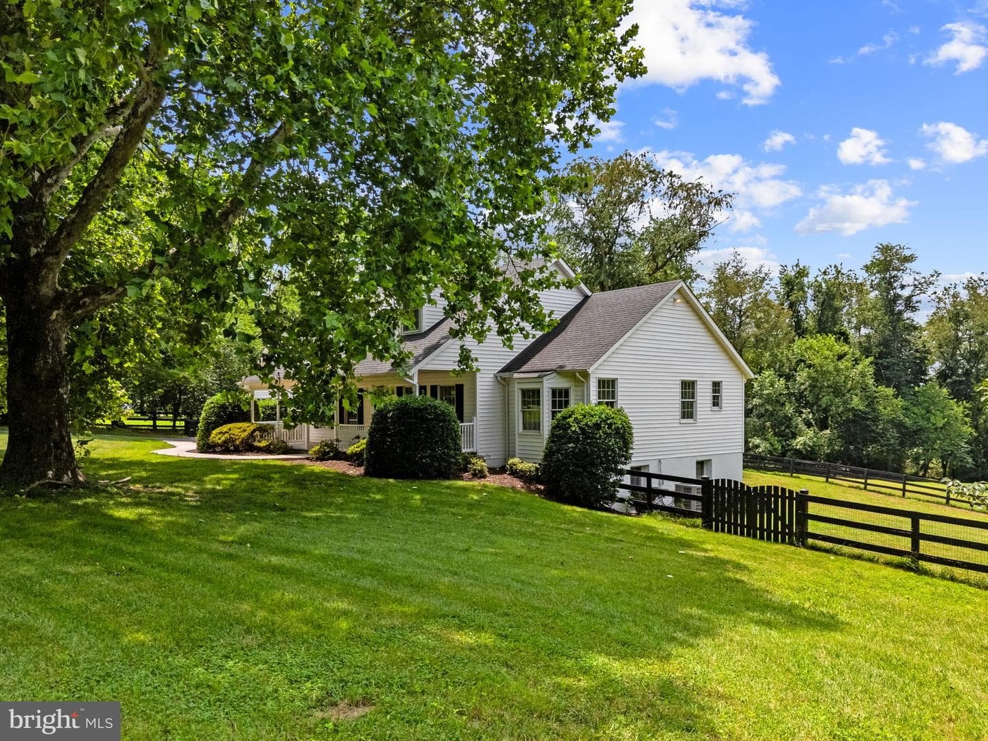 36983 Philomont Road photo 74