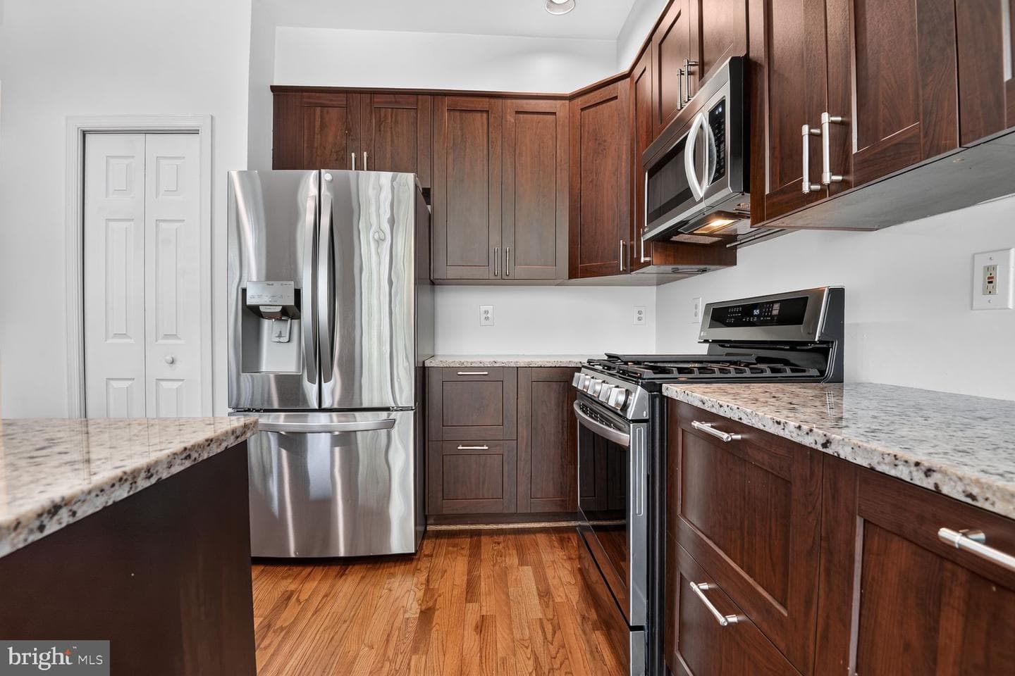 47720 Sandbank Square photo 8