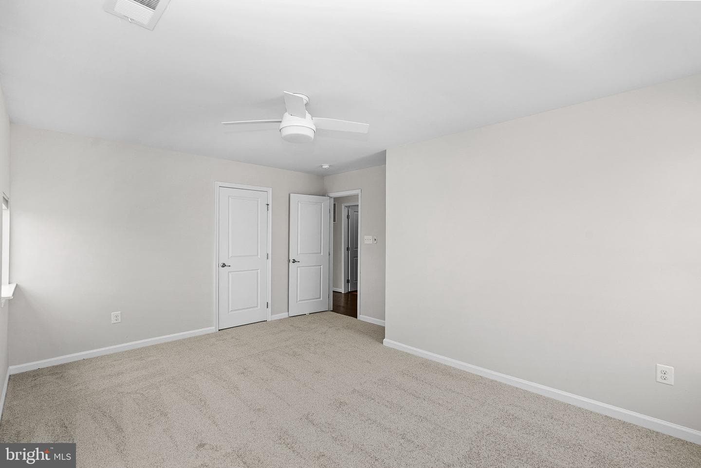 20 Eisentown Drive photo 32