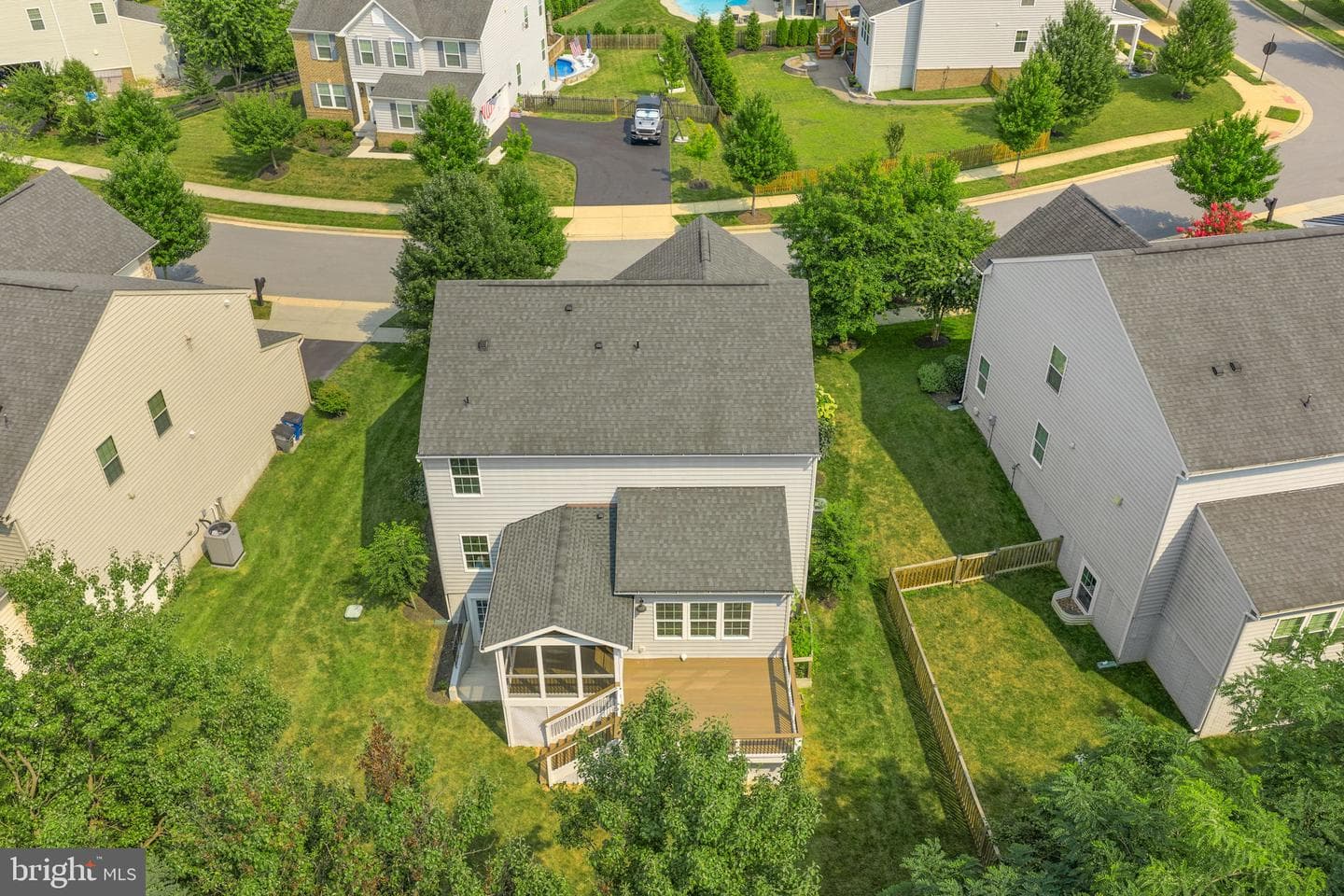 20 Eisentown Drive photo 48