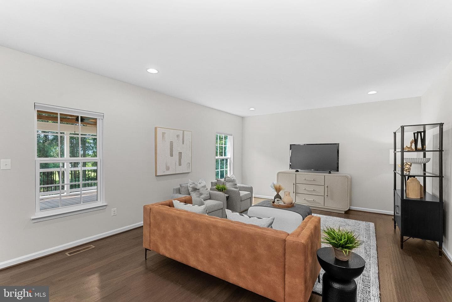 20 Eisentown Drive photo 6