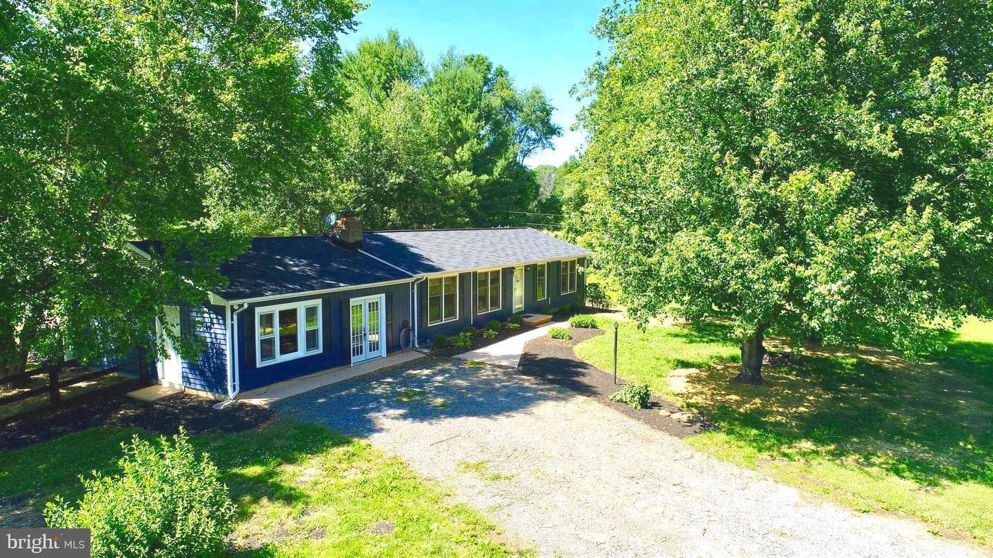 16119 Hampton Road photo 1