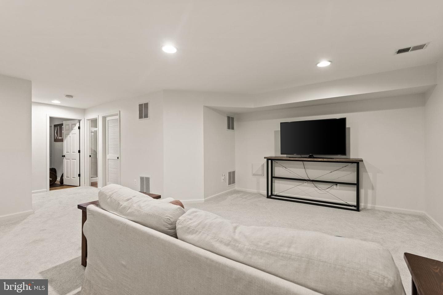 404 Rusert Drive SE photo 37
