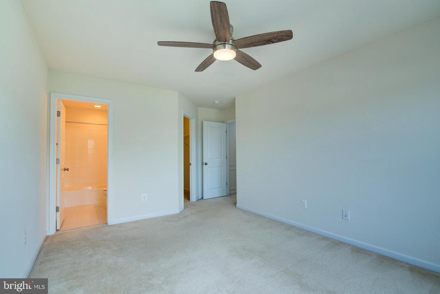 42262 Knotty Oak Terrace photo 13