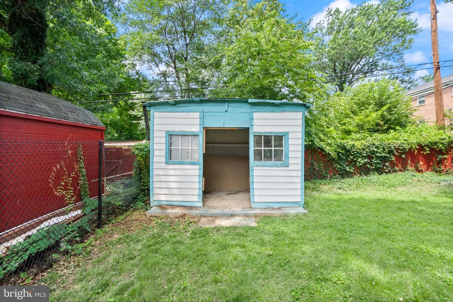 109 Mayfair Drive NE photo 35