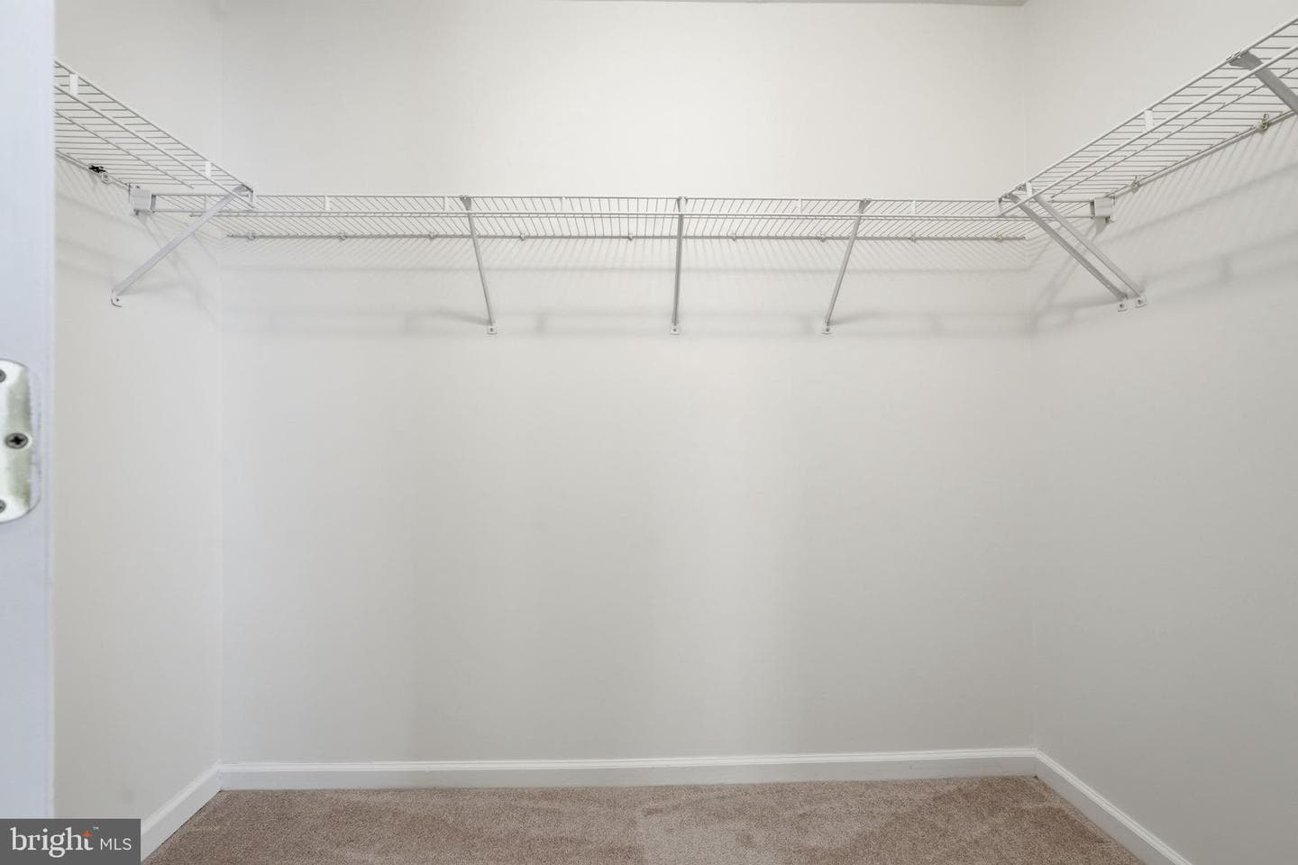 43451 Laidlow Street photo 21