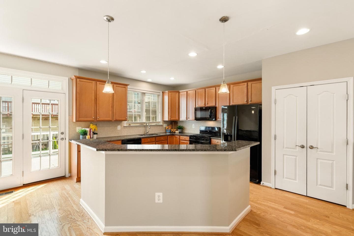 20911 Houseman Terrace photo 10