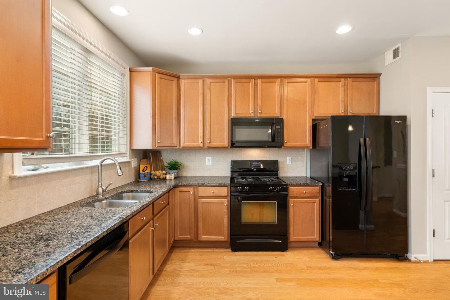 20911 Houseman Terrace photo 12