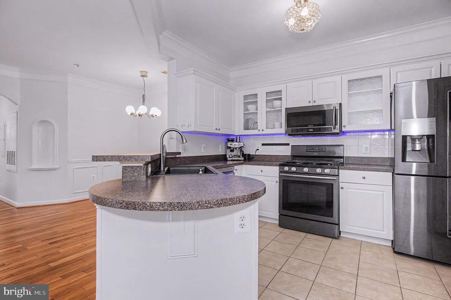 512 Sunset View Terrace SE #201 photo 15