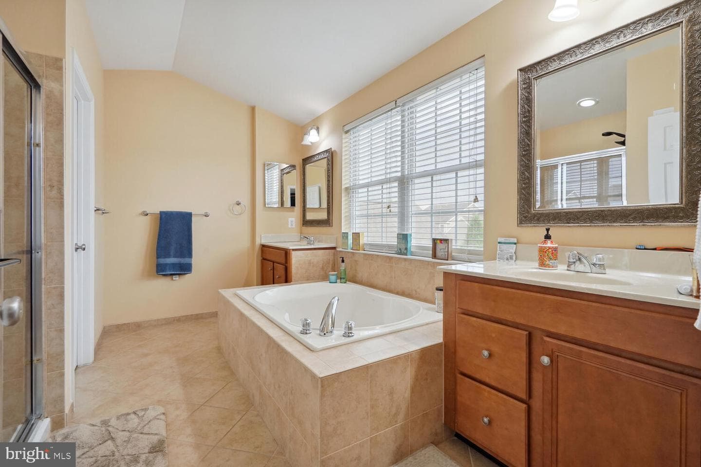 42538 Neighborly Lane photo 30