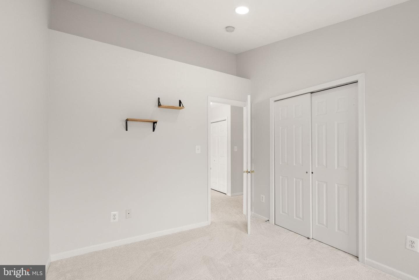 25488 Crossfield Drive photo 38