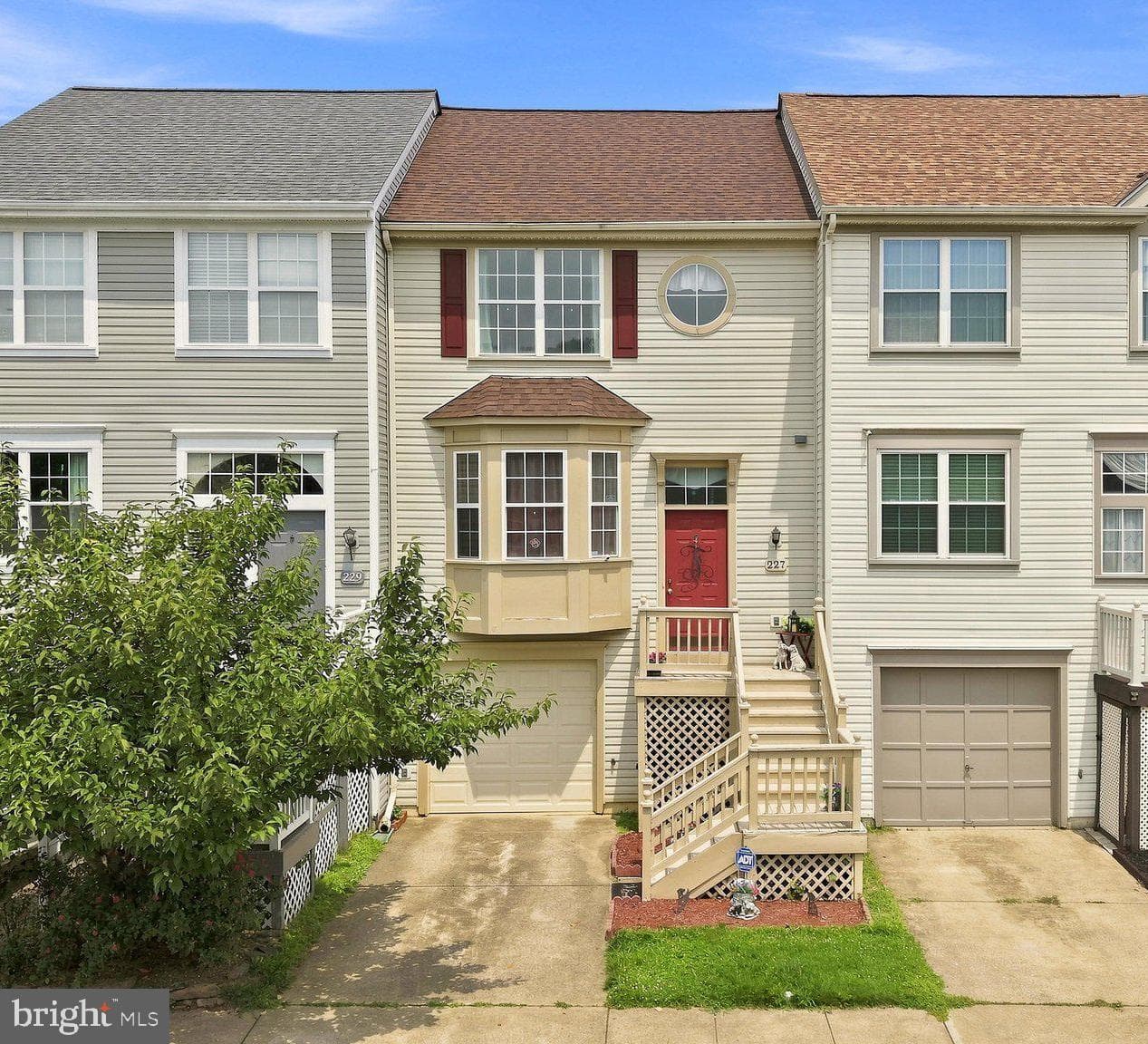 227 Frazer Drive photo 1