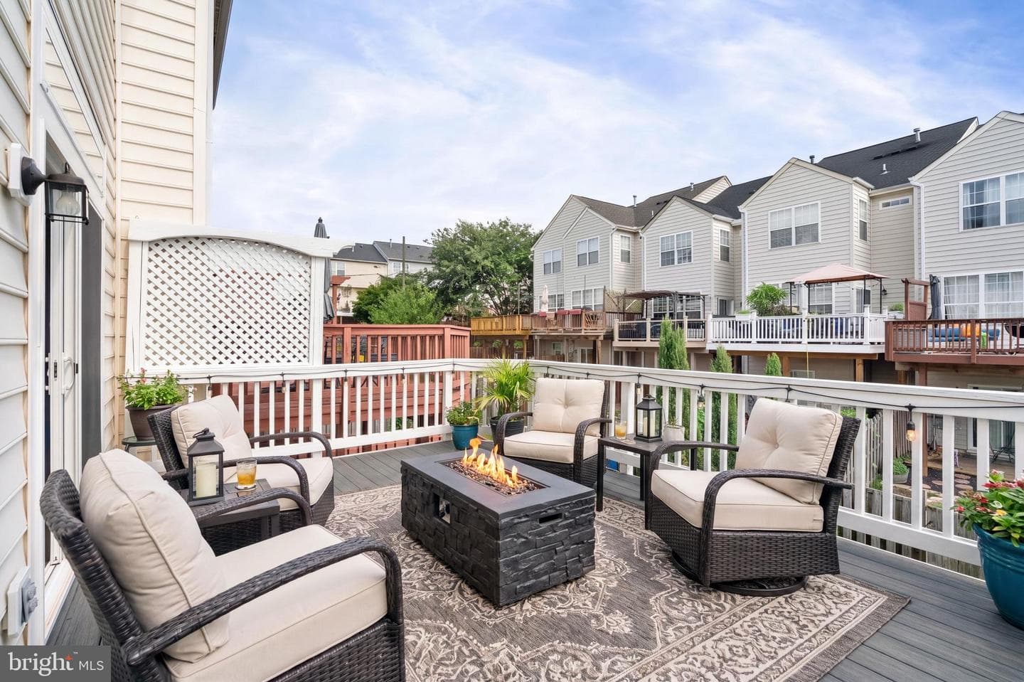 508 Legrace Terrace NE photo 32