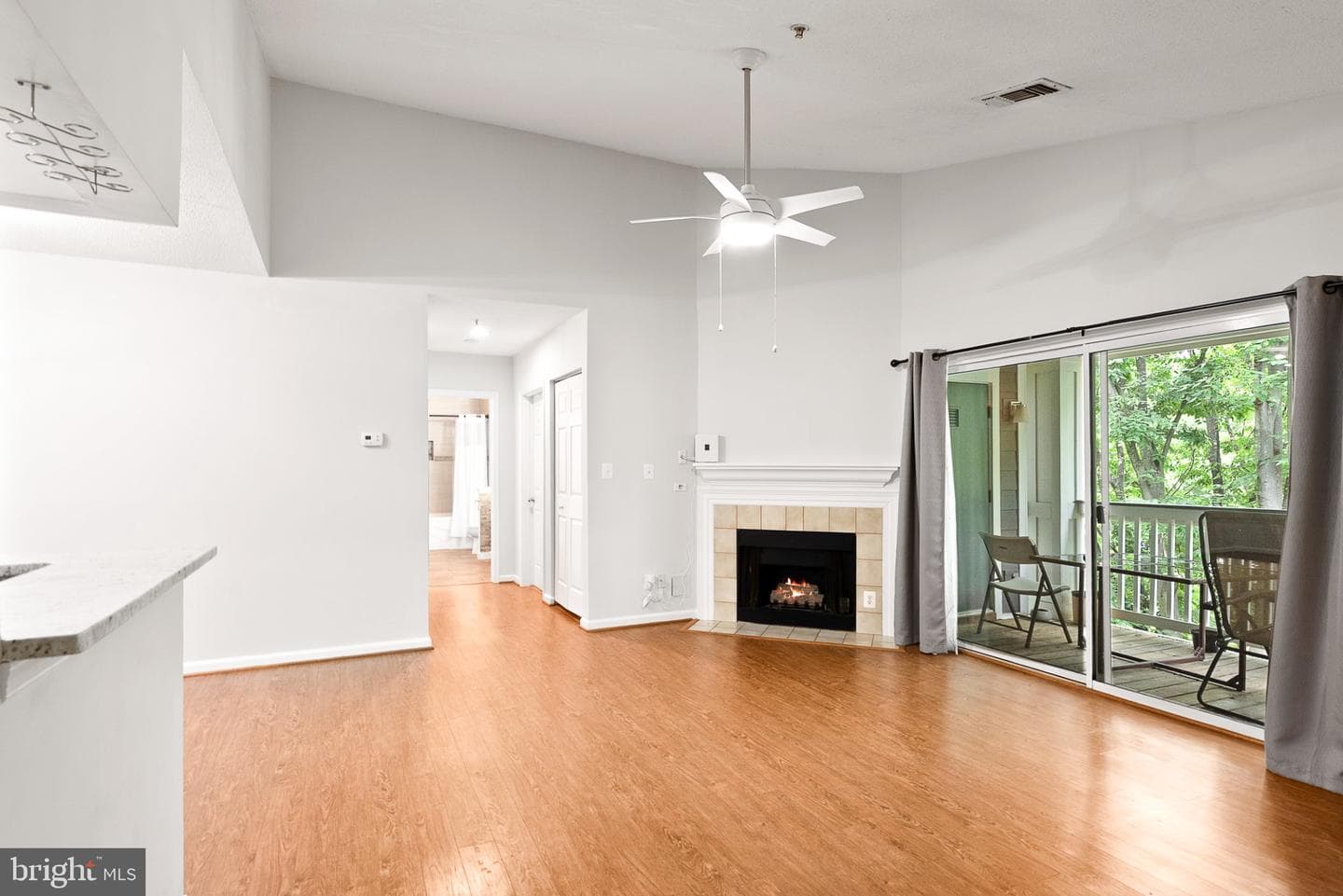 20322 Beechwood Terrace #301 photo 1