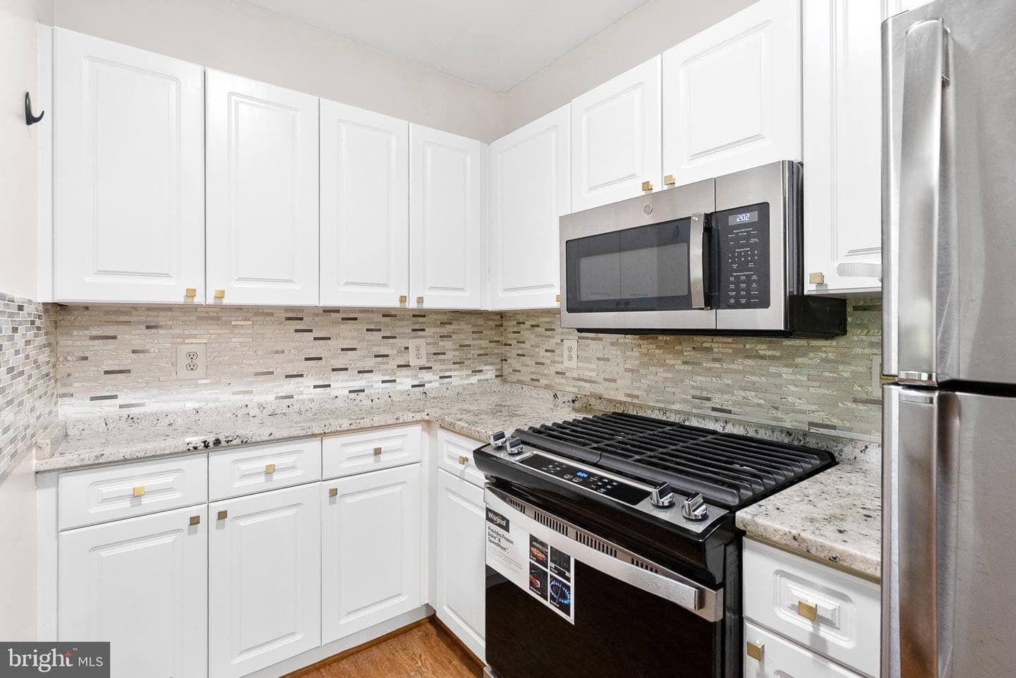 20322 Beechwood Terrace #301 photo 12