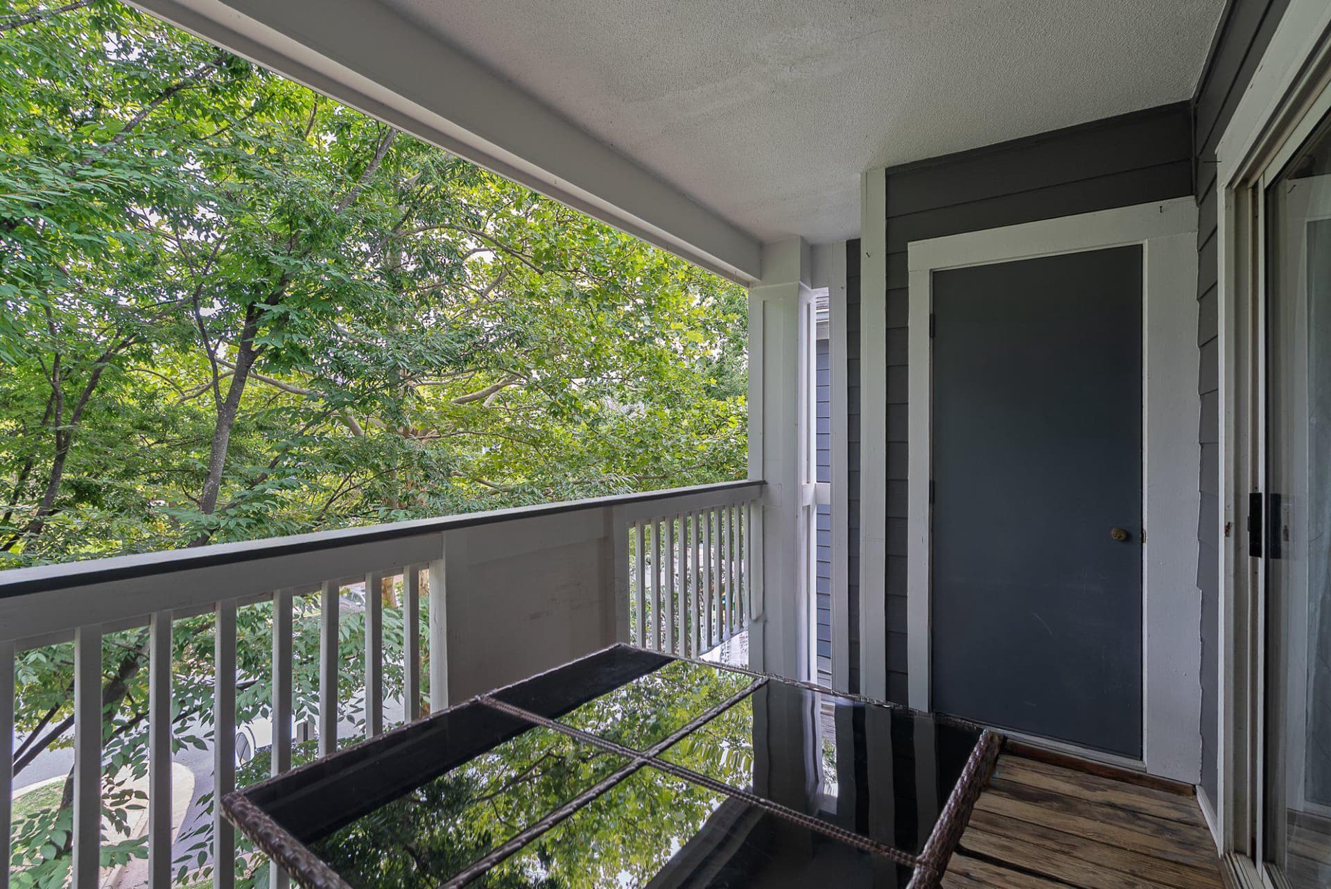 20322 Beechwood Terrace #301 photo 27