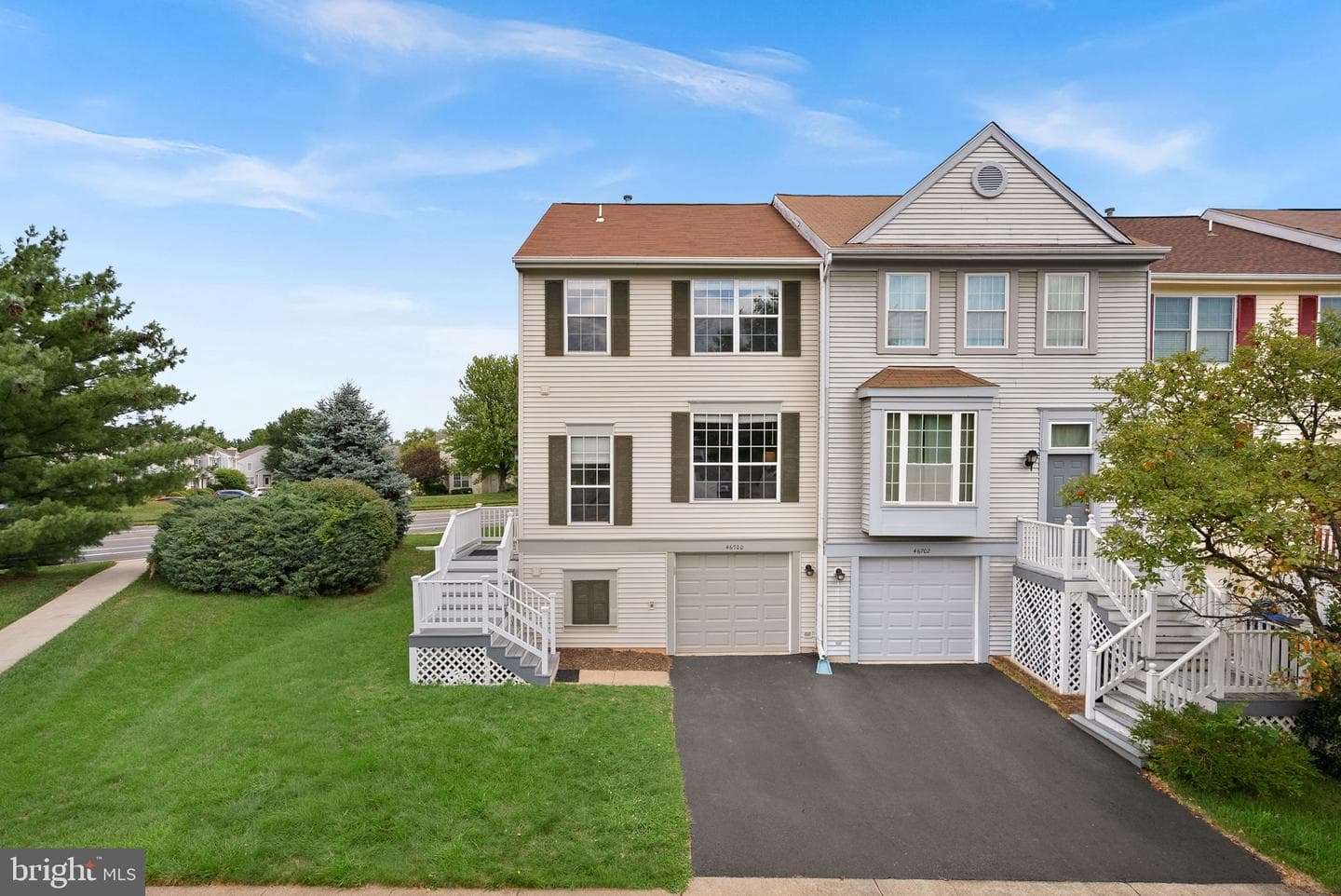 46700 Sandalwood Square photo 1
