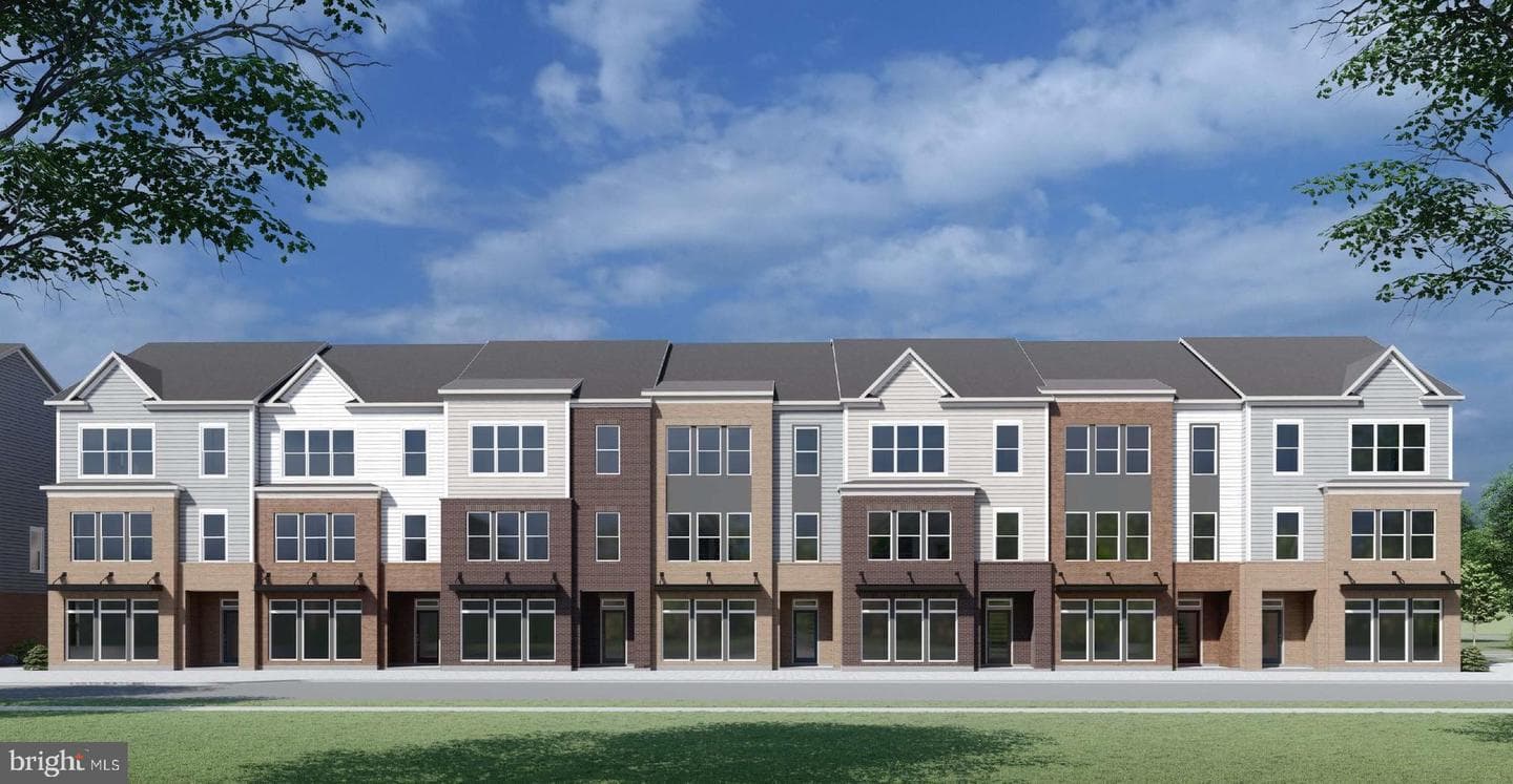 207 Halliford Terrace NE photo 1