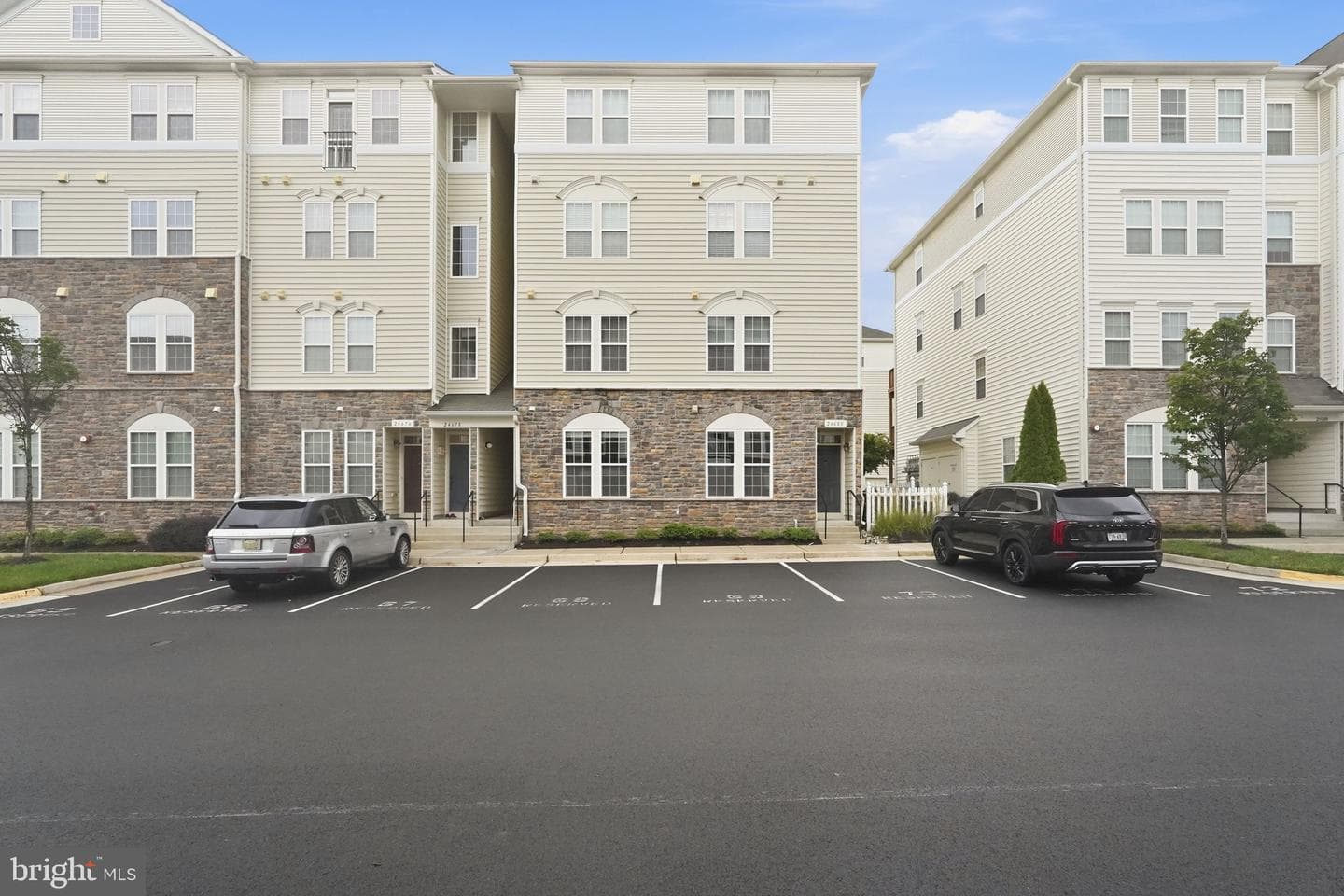 24682 Byrne Meadow Square #5-104 photo 1