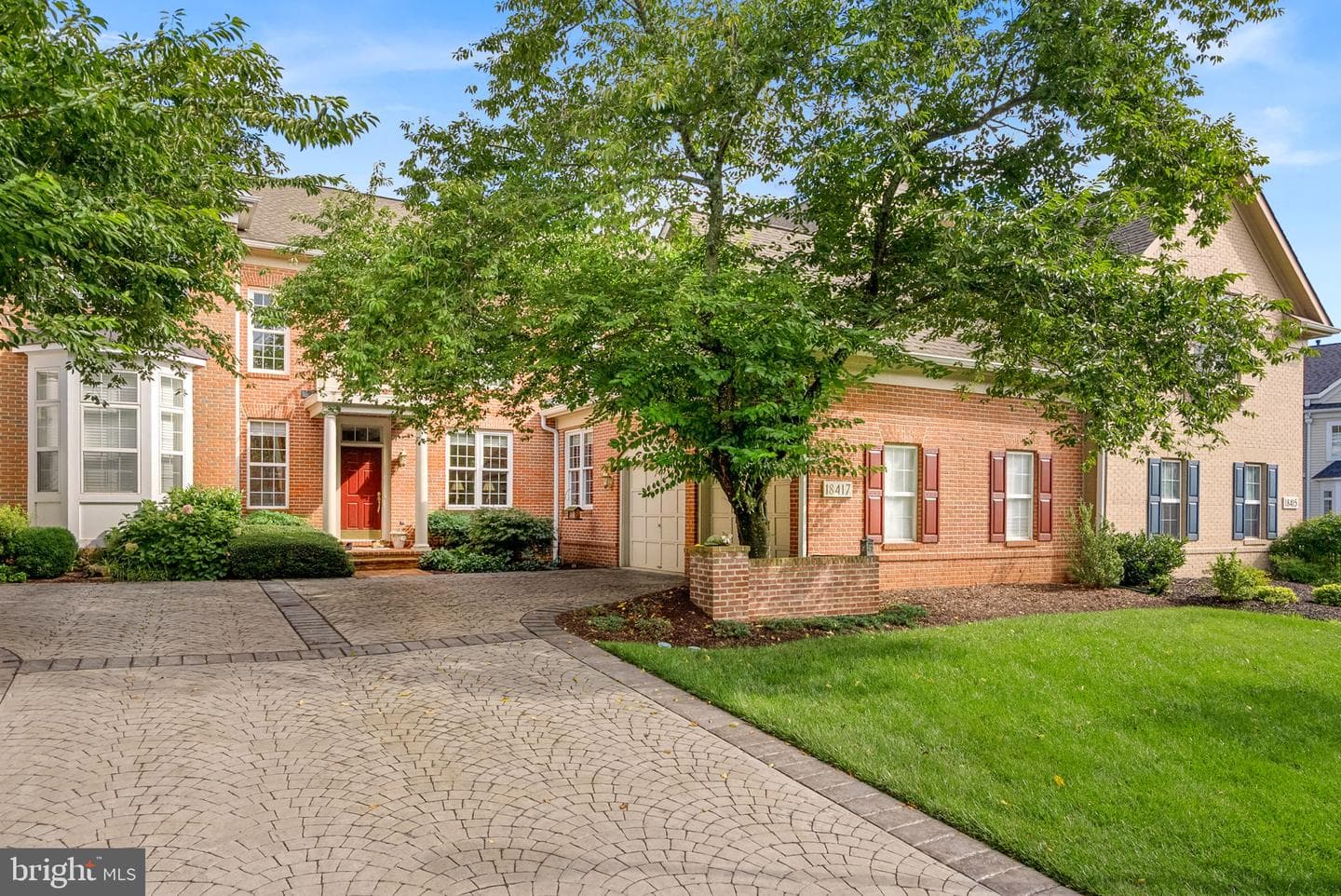18417 Lanier Island Square photo 1