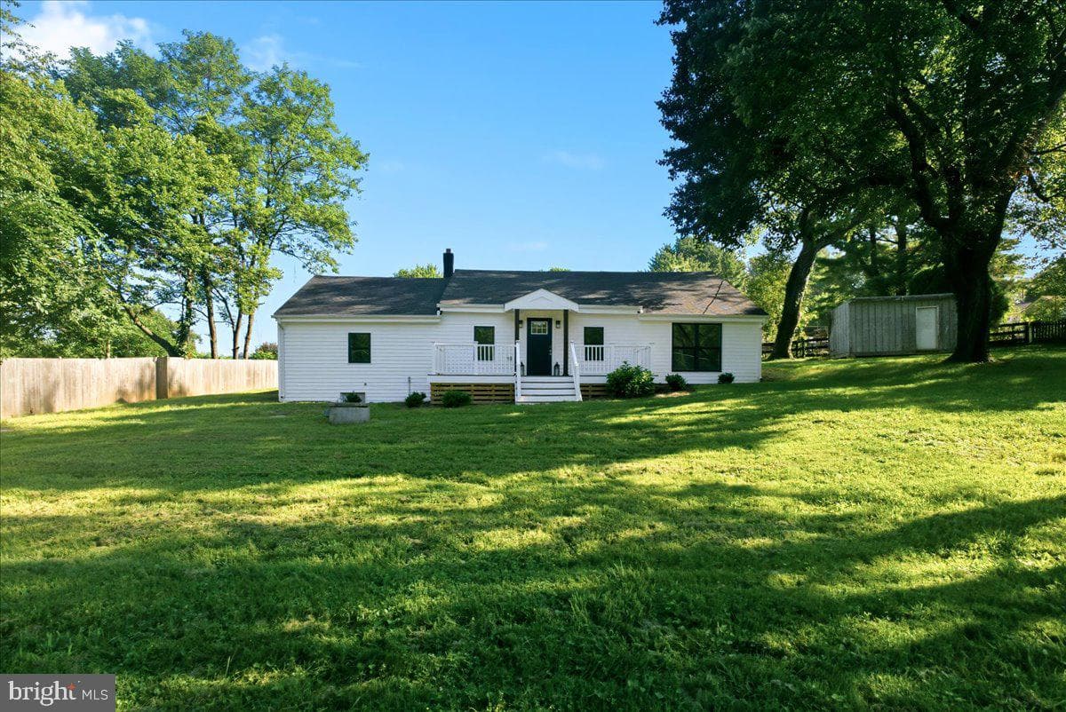 16920 Oliver Street photo 1