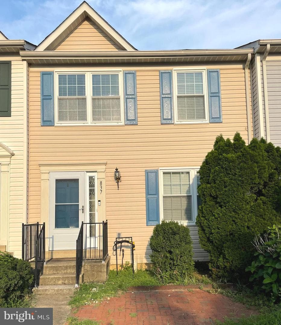 837 Vanderbilt Terrace SE photo 1