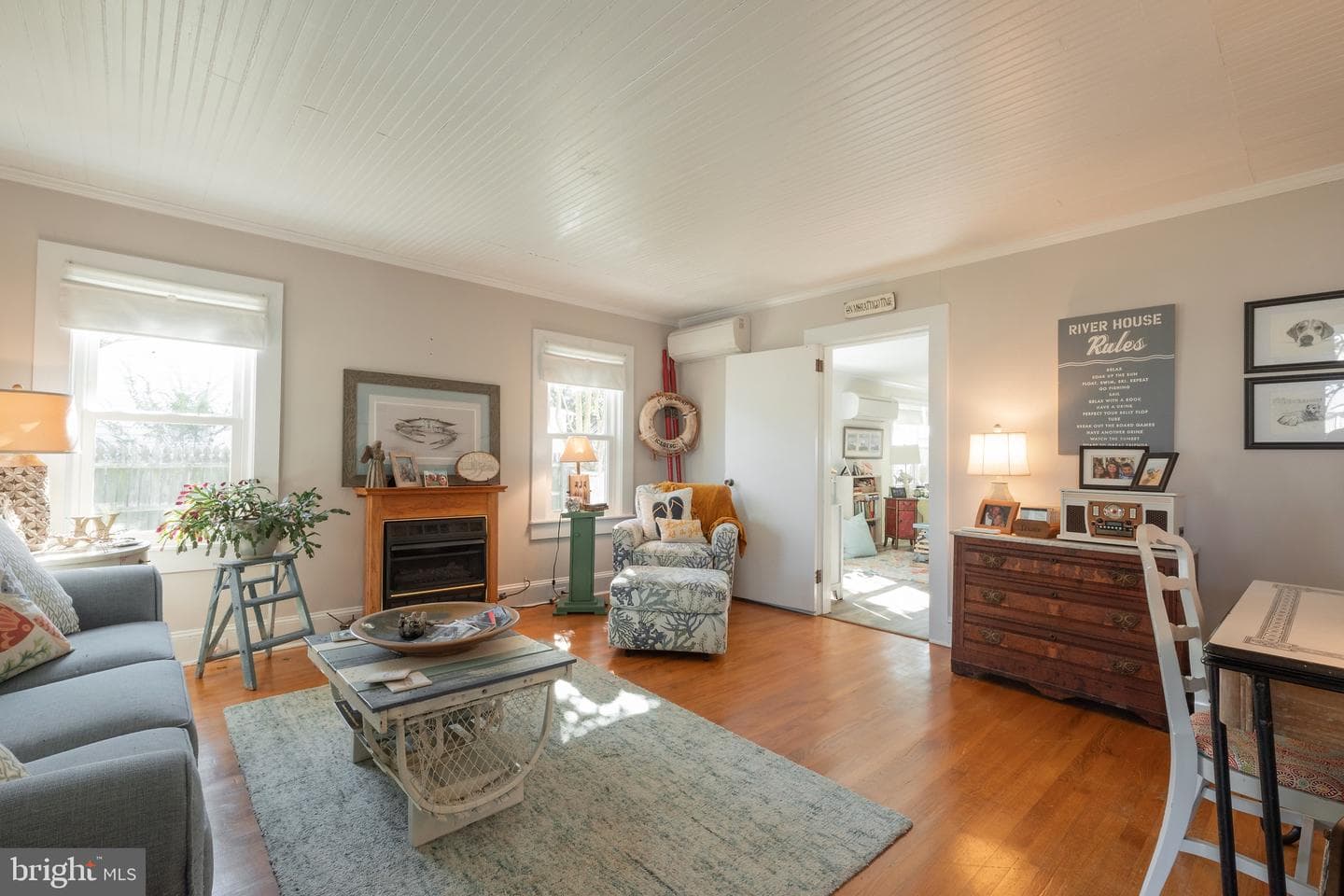 52 Riverside Drive photo 8