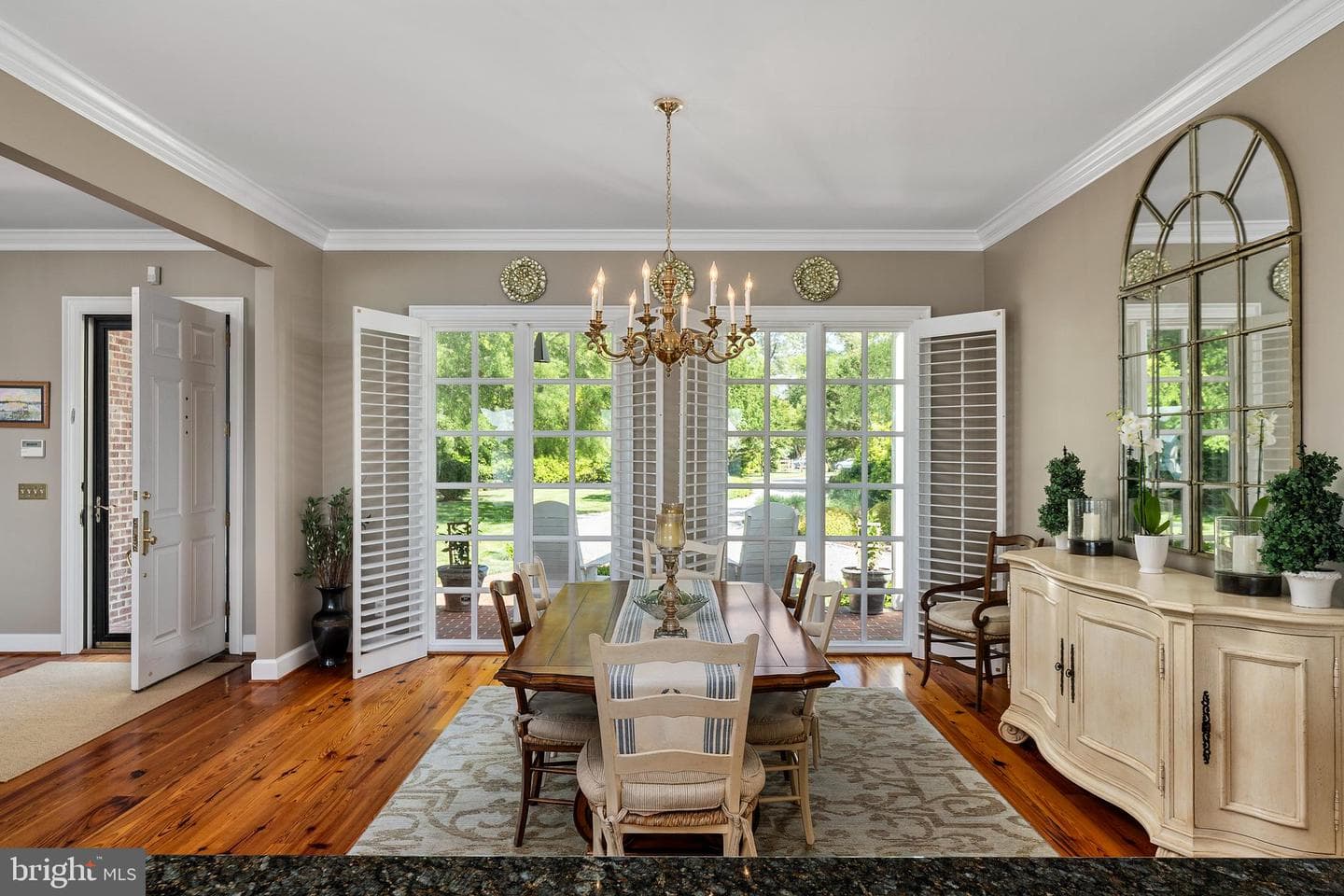 125 Oyster Point photo 19
