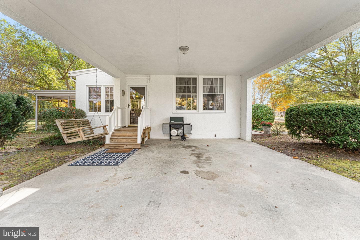 171 Beach Road photo 28