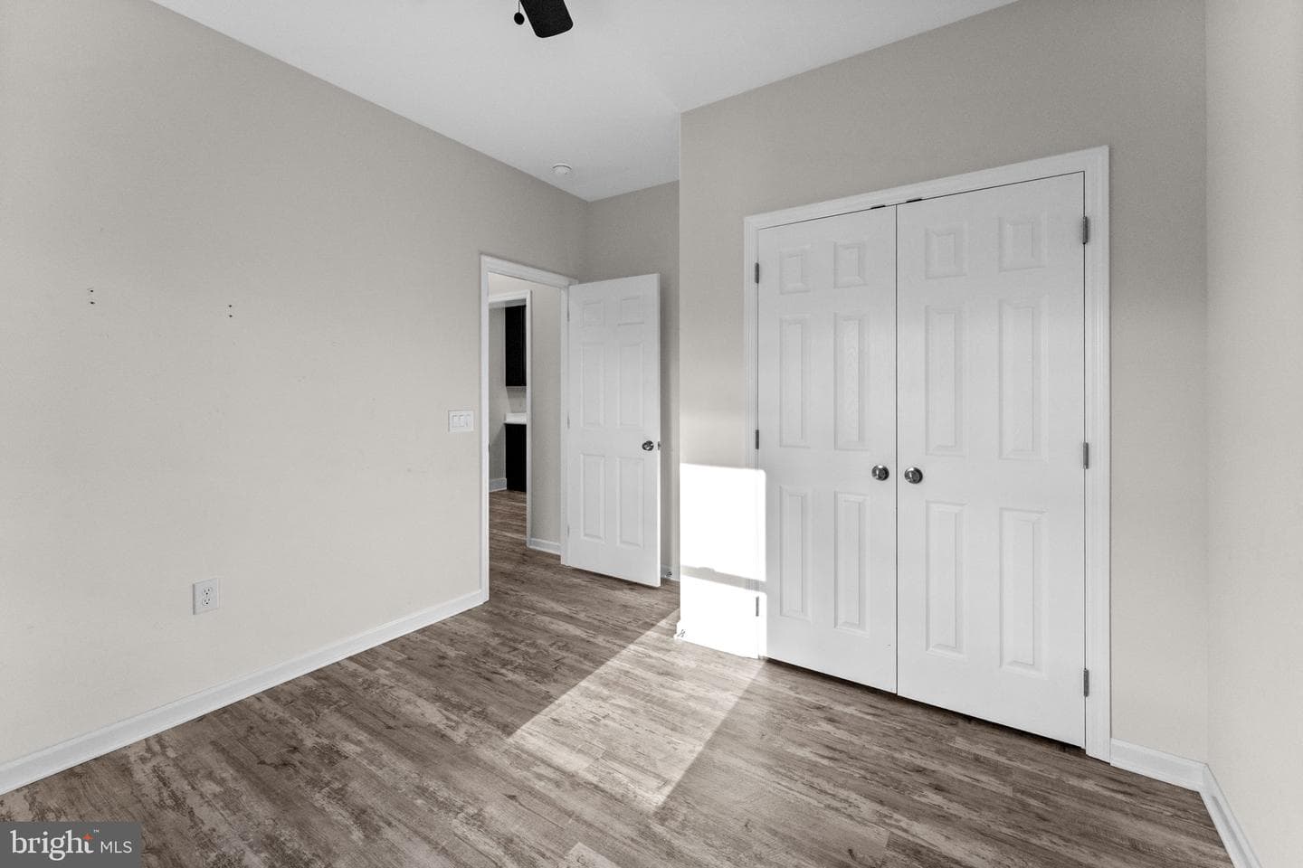 780 Greenvale Road photo 17