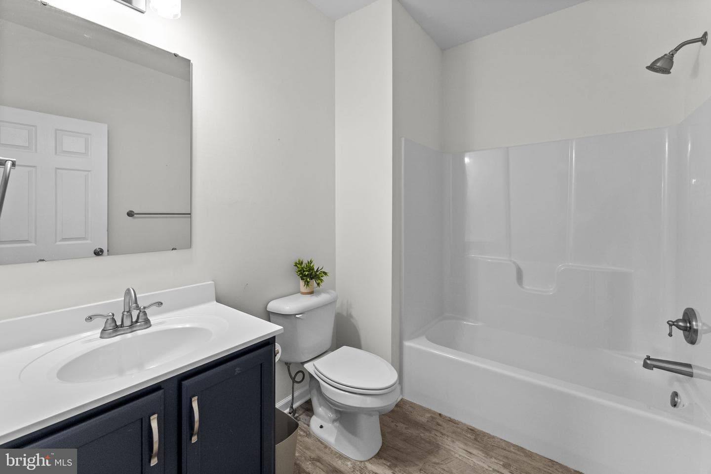 780 Greenvale Road photo 18