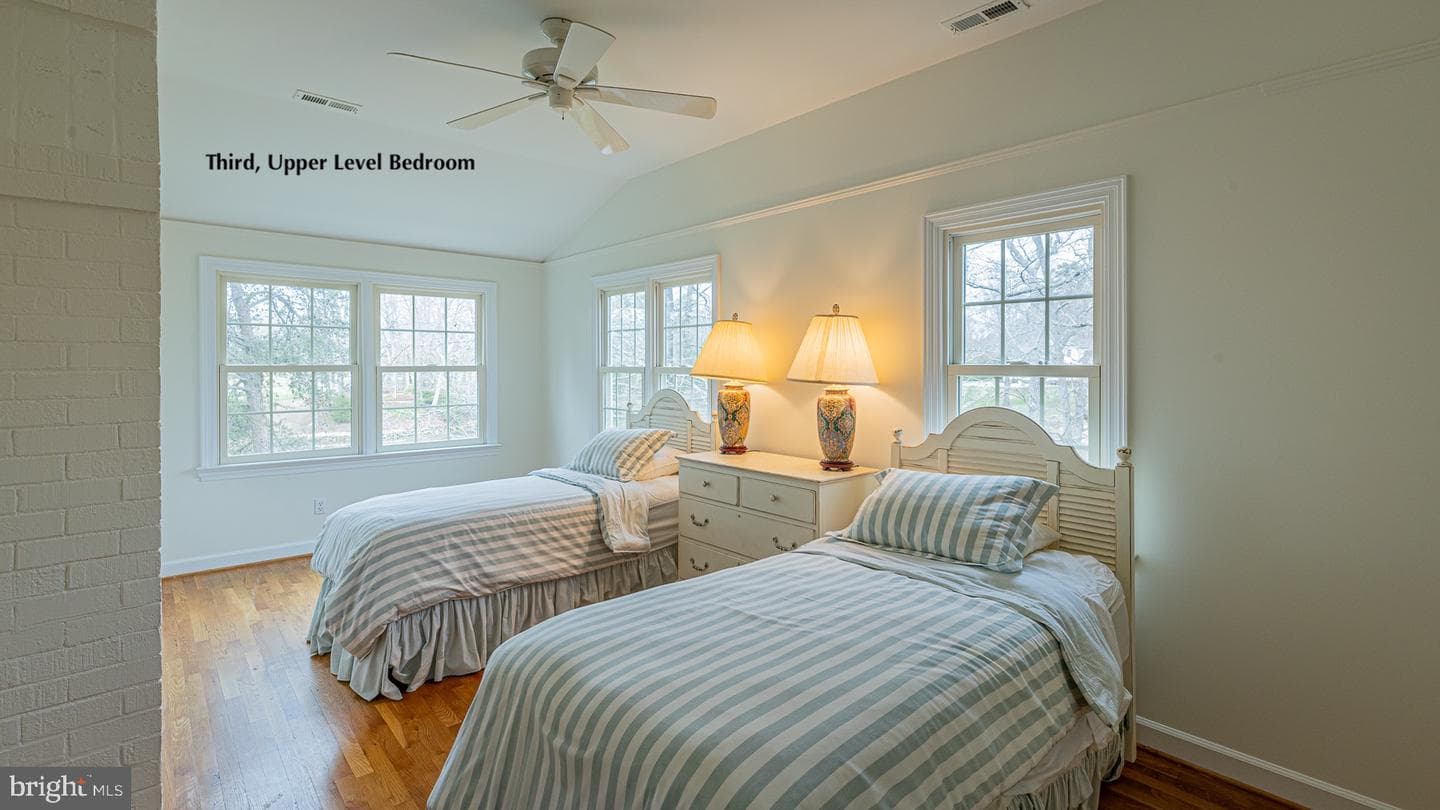 44 Muirfield Court photo 30