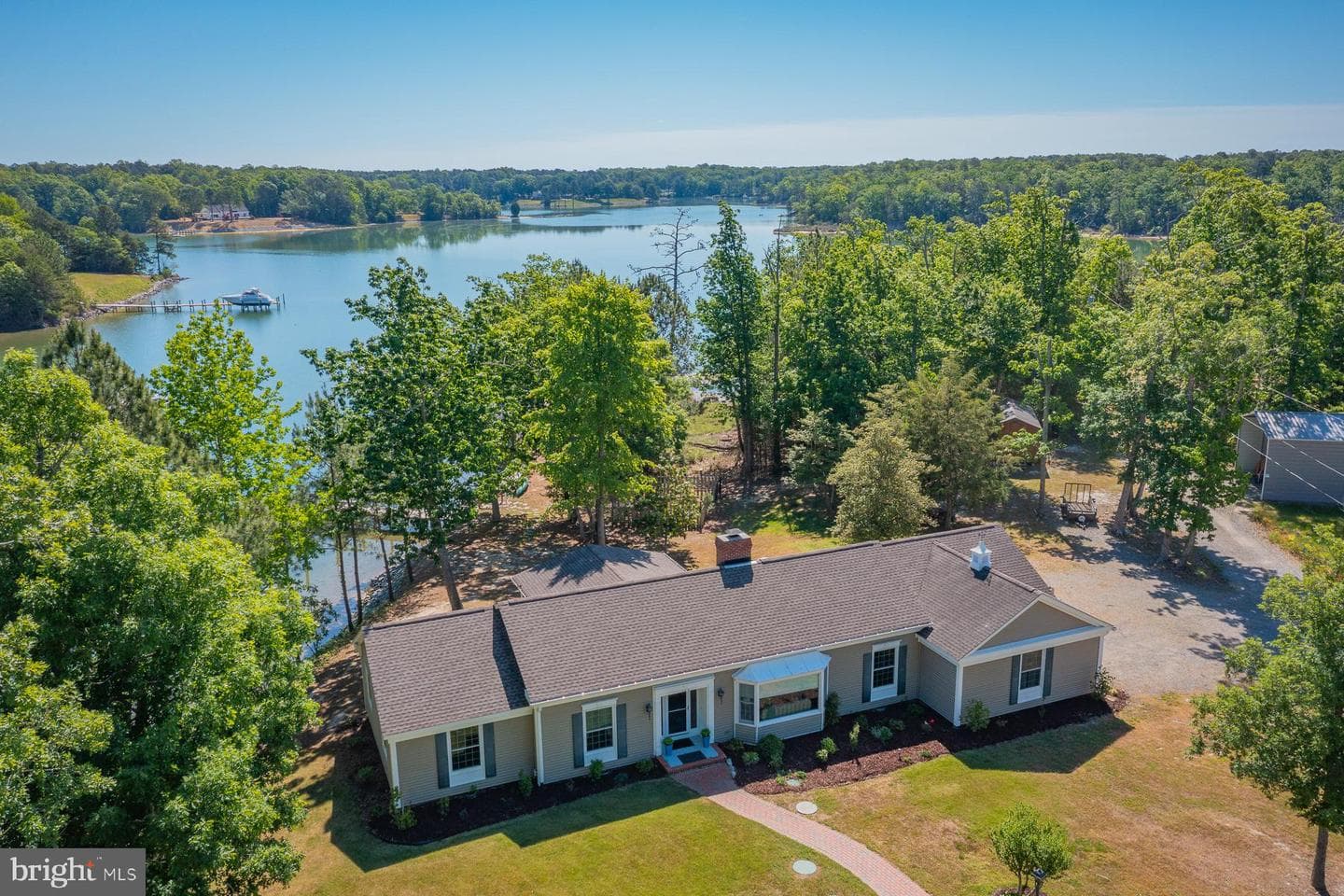127 Tilden Ln photo 1