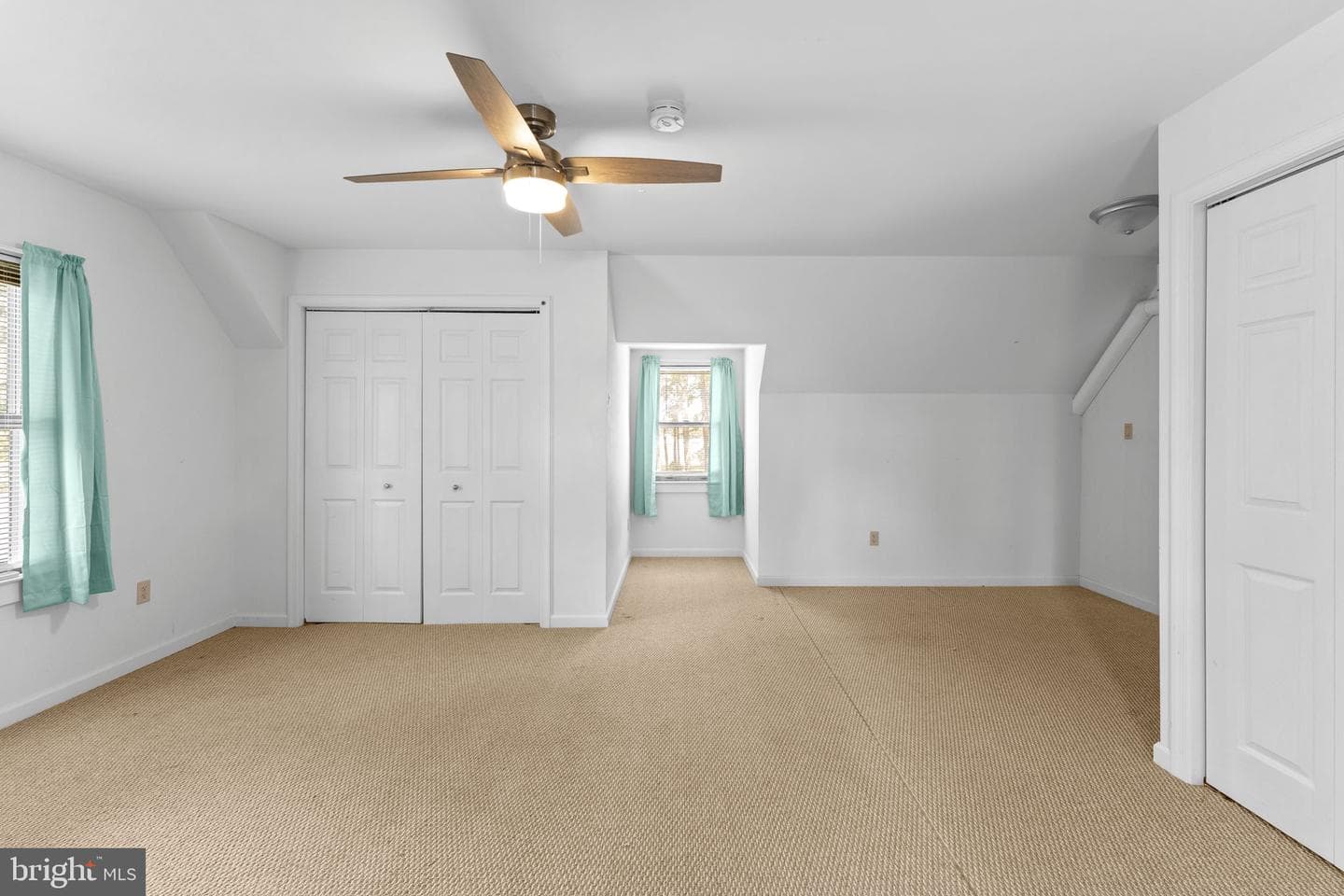 50 Flagstaff Road photo 23