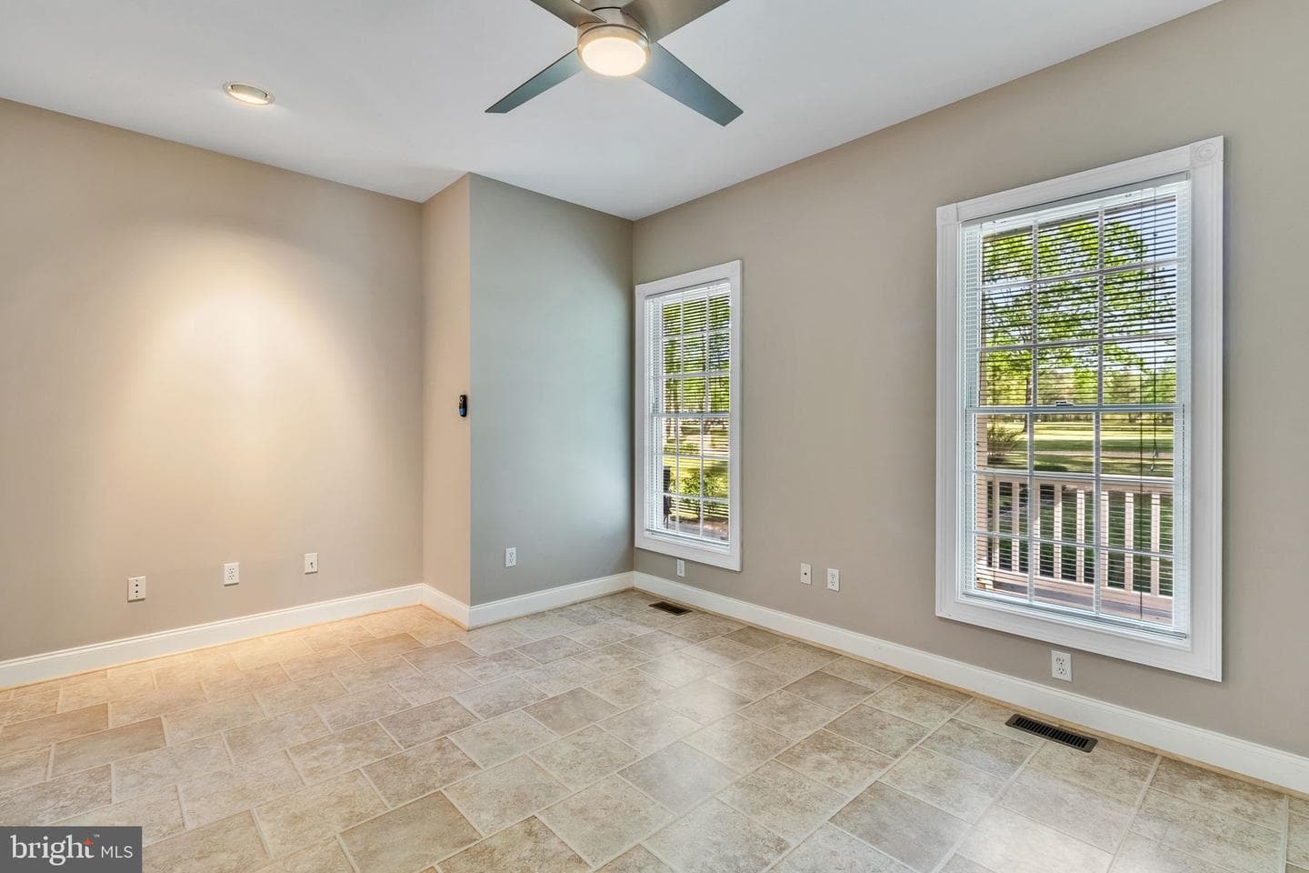 51 Grand Villa Drive photo 14