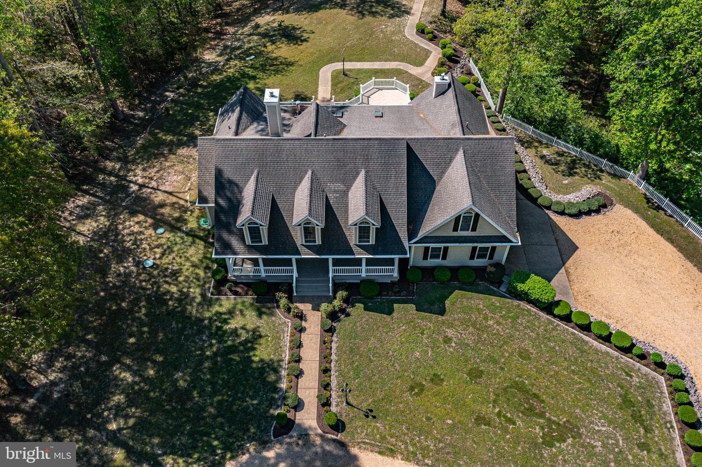 51 Grand Villa Drive photo 32