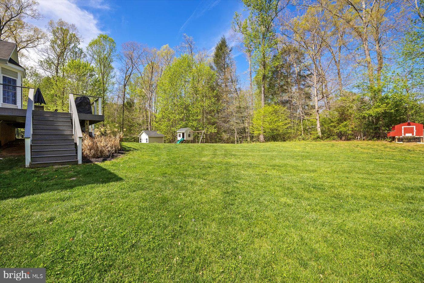 279 Carriage Lane photo 55