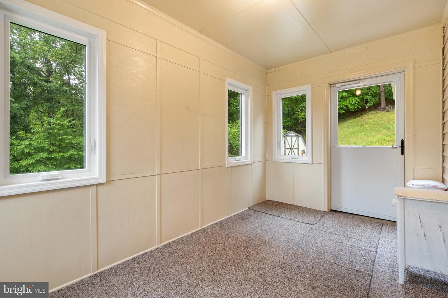 247 Rocky Hill Lane photo 18