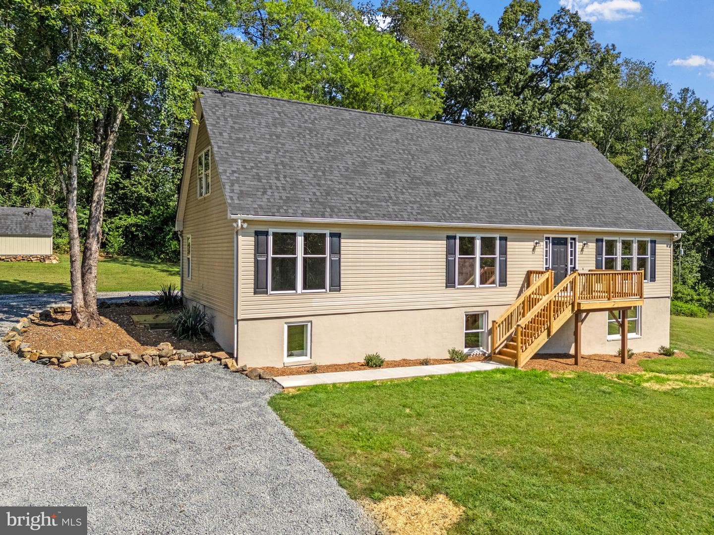 3057 Oak Park photo 2