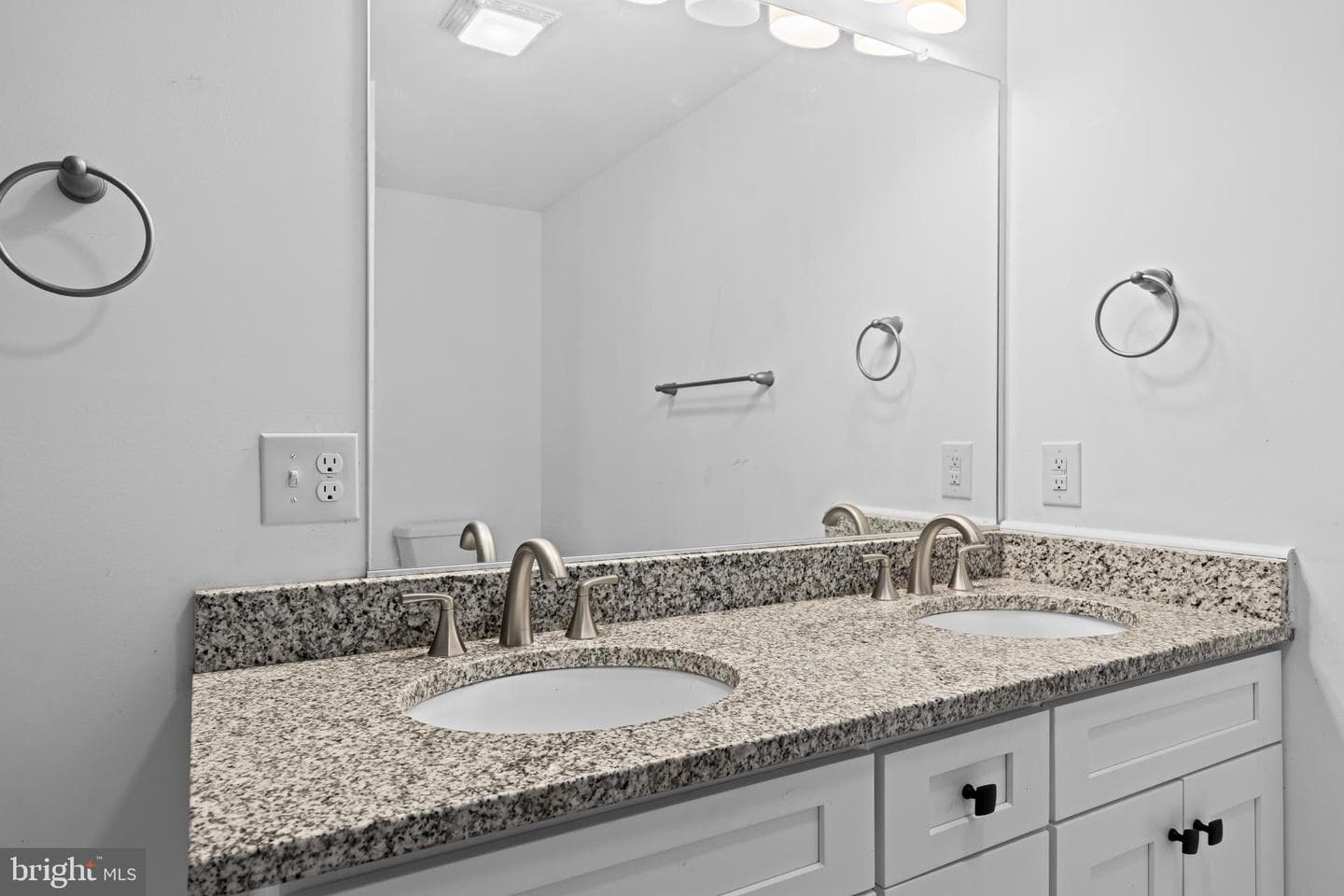 193 Smith Road photo 21