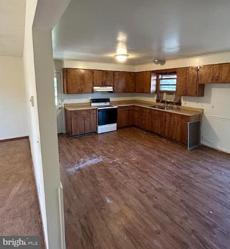 296 Goods Lane photo 2