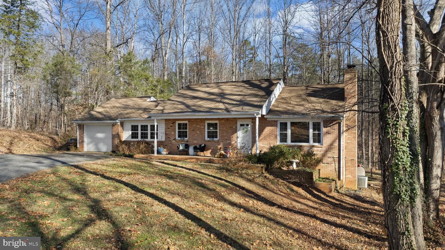 161 Persimmon photo 27