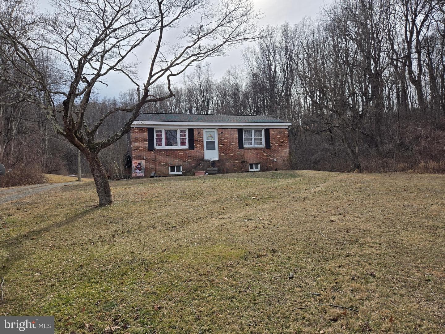 2996 Etlan Road photo 2