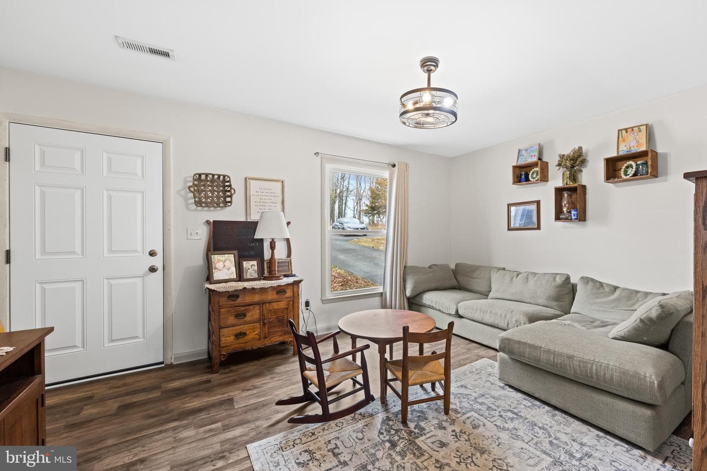 84 Clore Road photo 5