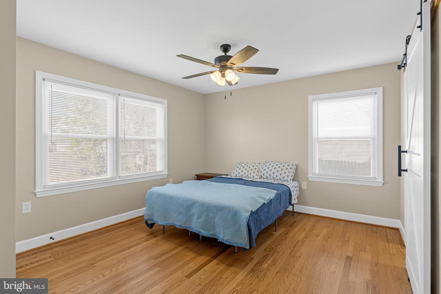 115 Washington Street photo 13
