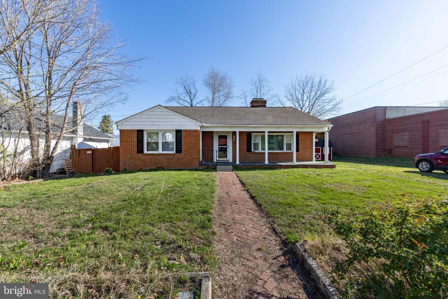 115 Washington Street photo 2