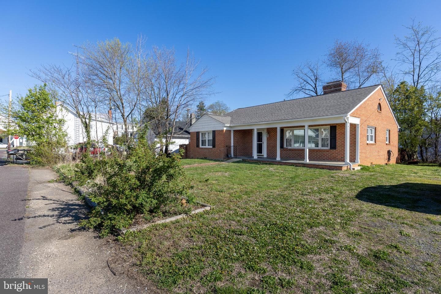 115 Washington Street photo 4