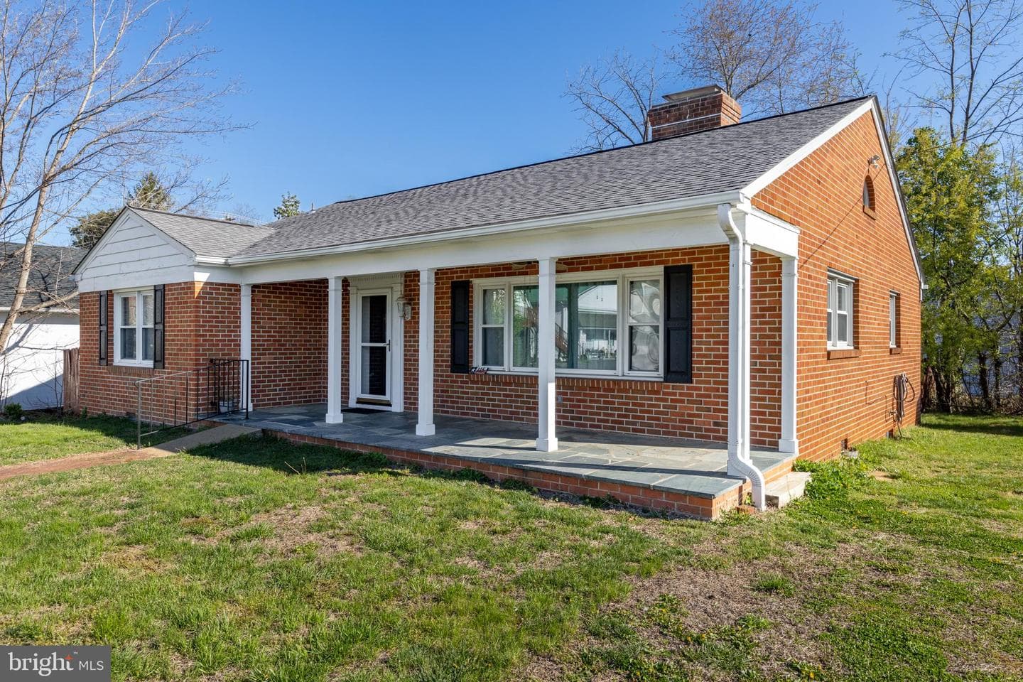 115 Washington Street photo 5